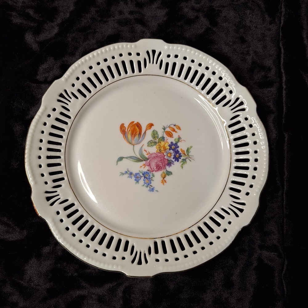 Schwarzenhammer Bavaria Reticulated Floral Plate US Zone Germany Vintage 7"
